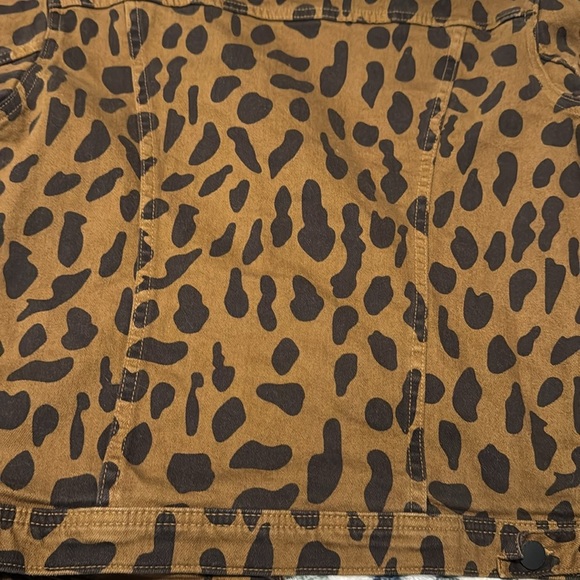 L’AGENCE Celine Leopard Denim Jacket Size L Rare Leopard - Picture 9 of 13